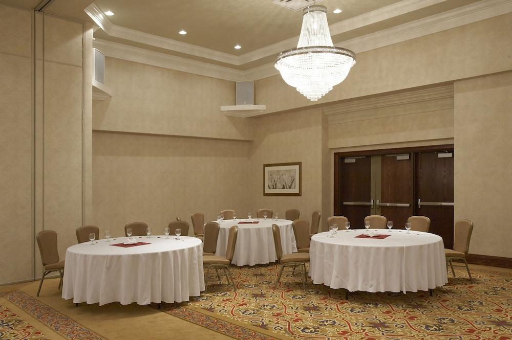 Hamilton Plaza Hotel And Conference Center Zařízení fotografie